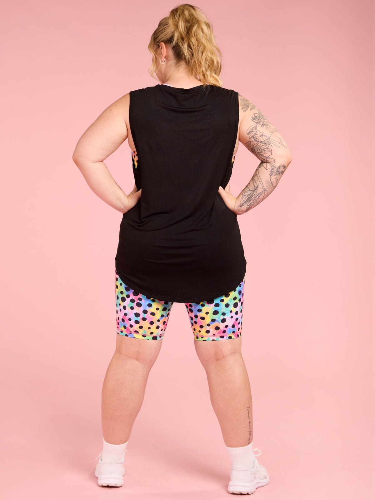 Active Curve Muscle Tank - ‘RAINBOW Is The New Black’ - longline tank plus size