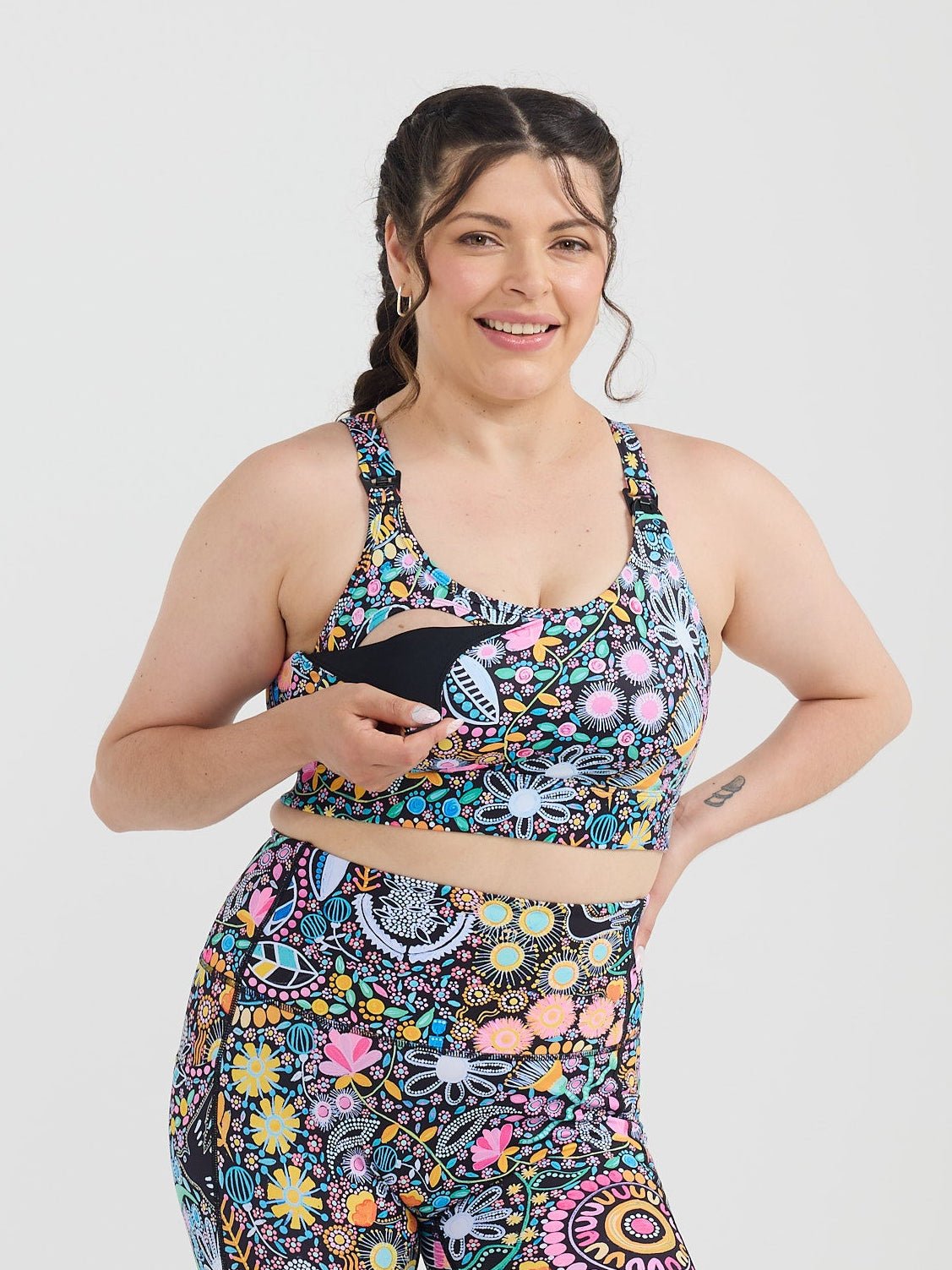 Coastal Wildflowers Liberty Hookback Nursing Crop - one handed nursing clip