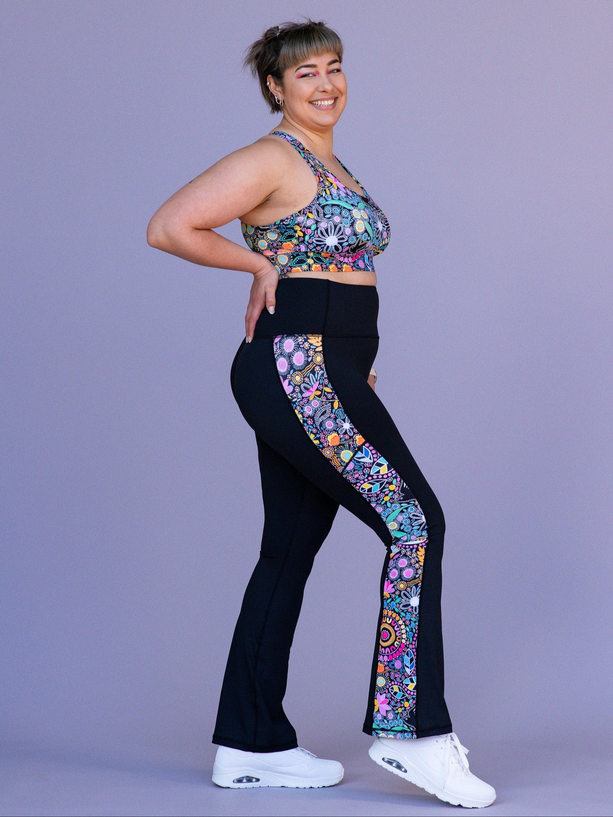 Coastal Wildflowers - Power Flare Legging - black leggings