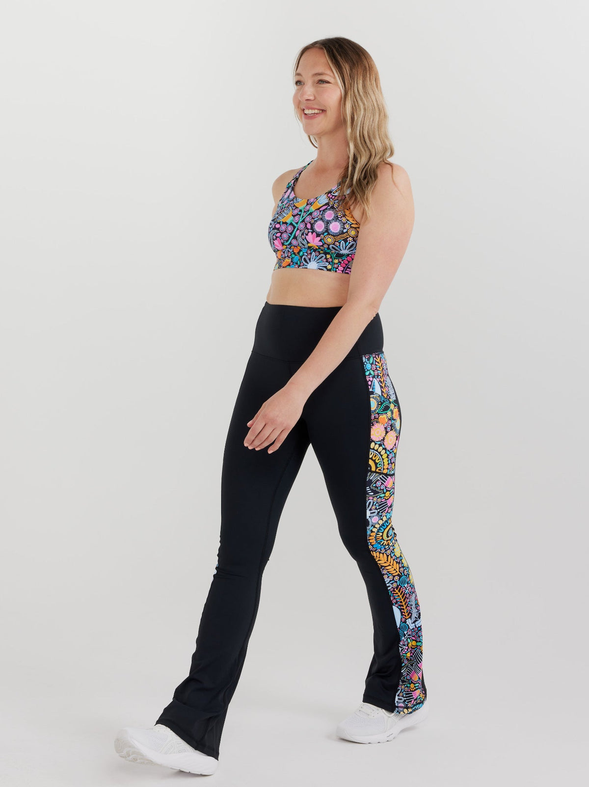 Coastal Wildflowers - Power Flare Legging