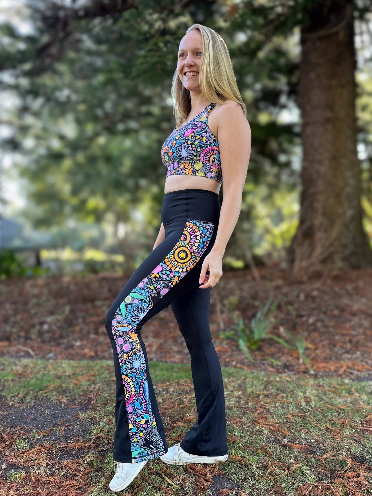 Coastal Wildflowers - Power Flare Legging - sustainable pocket leggings made from recycled plastic bottles