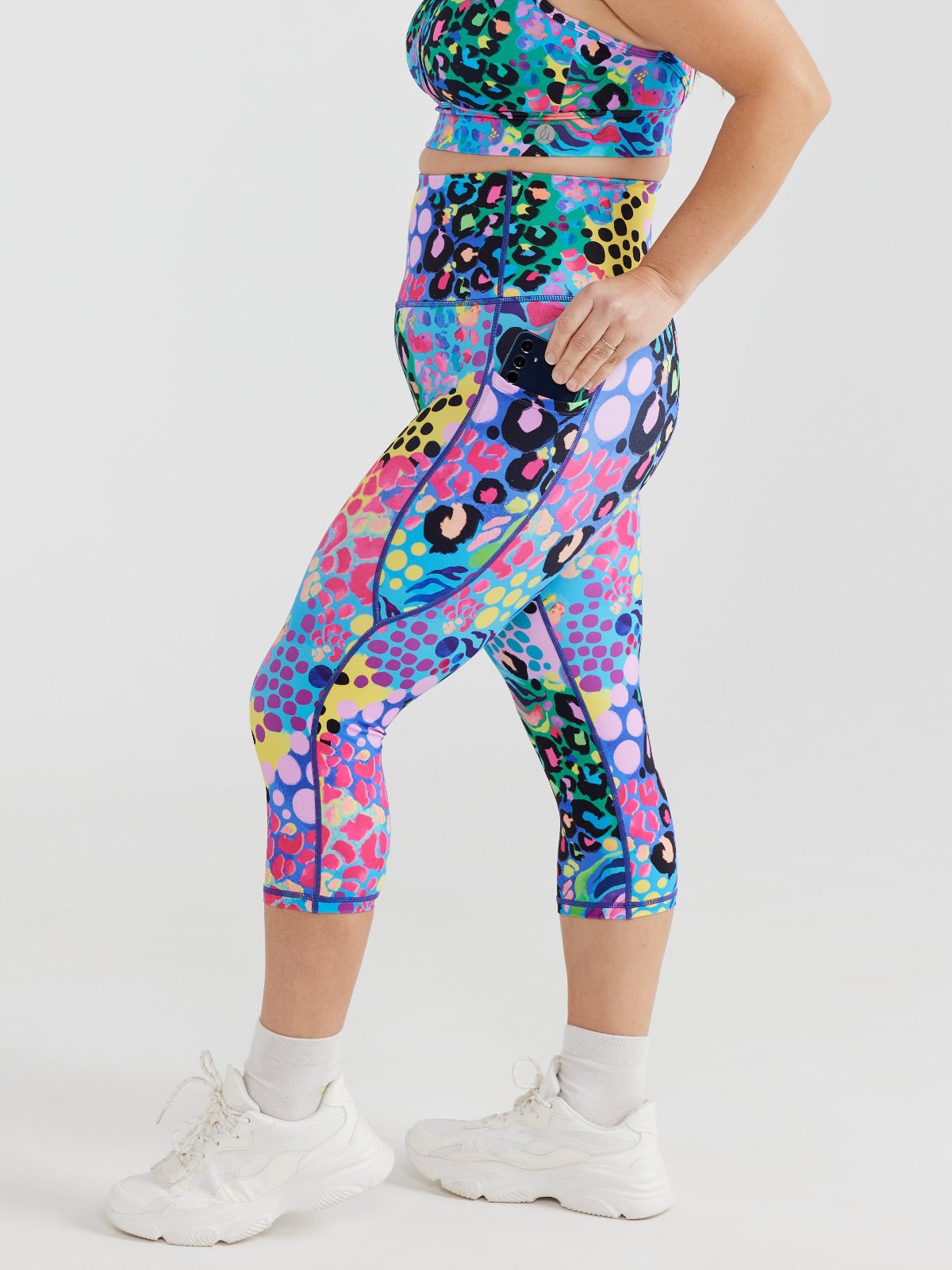 Electric Leopard Everyday Cropped Legging - 3/4 length