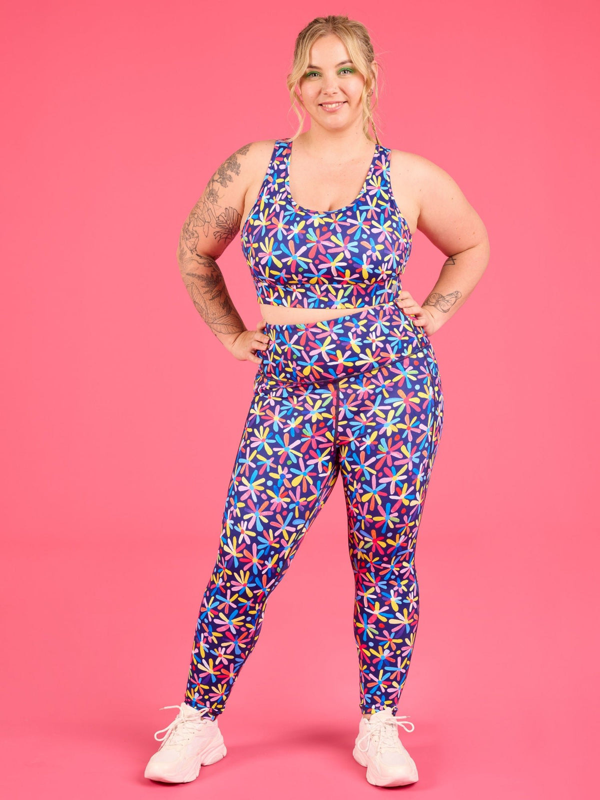 Happy Daisies Everyday Legging - 7/8 length - high waisted running leggings