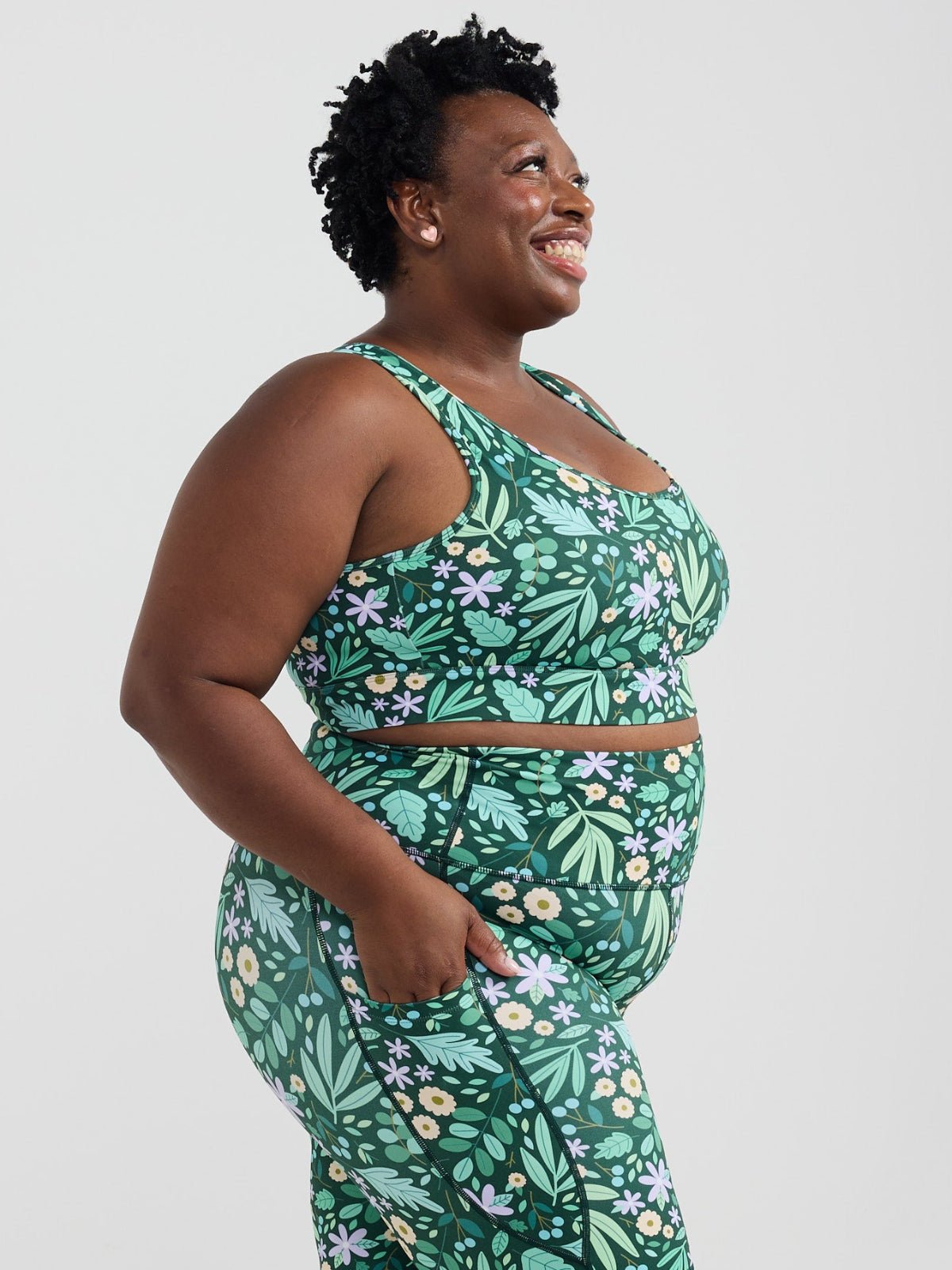 Leaves & Blooms Liberty Hookback Crop