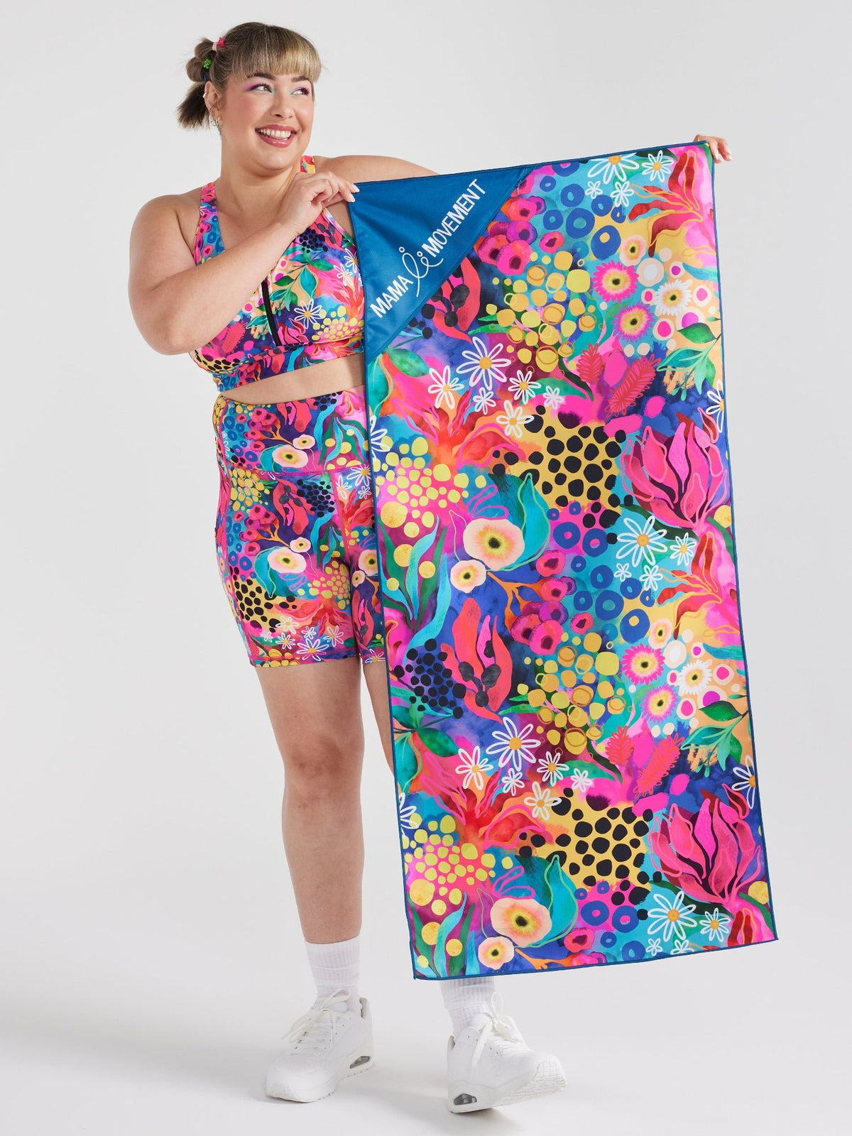 Matilda XL Gym Towel with Pocket - Extra Large gym towel Kasey Rainbow