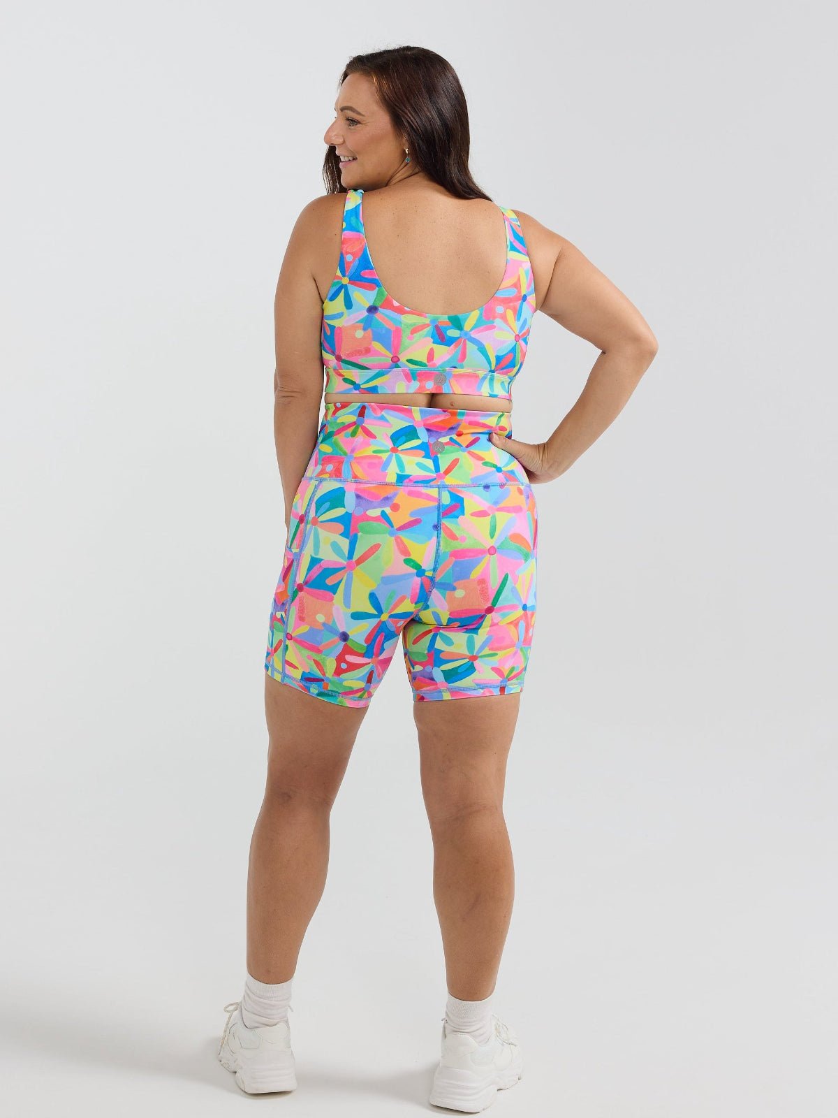 Rainbow Daisies Everyday Shortie Bike Shorts