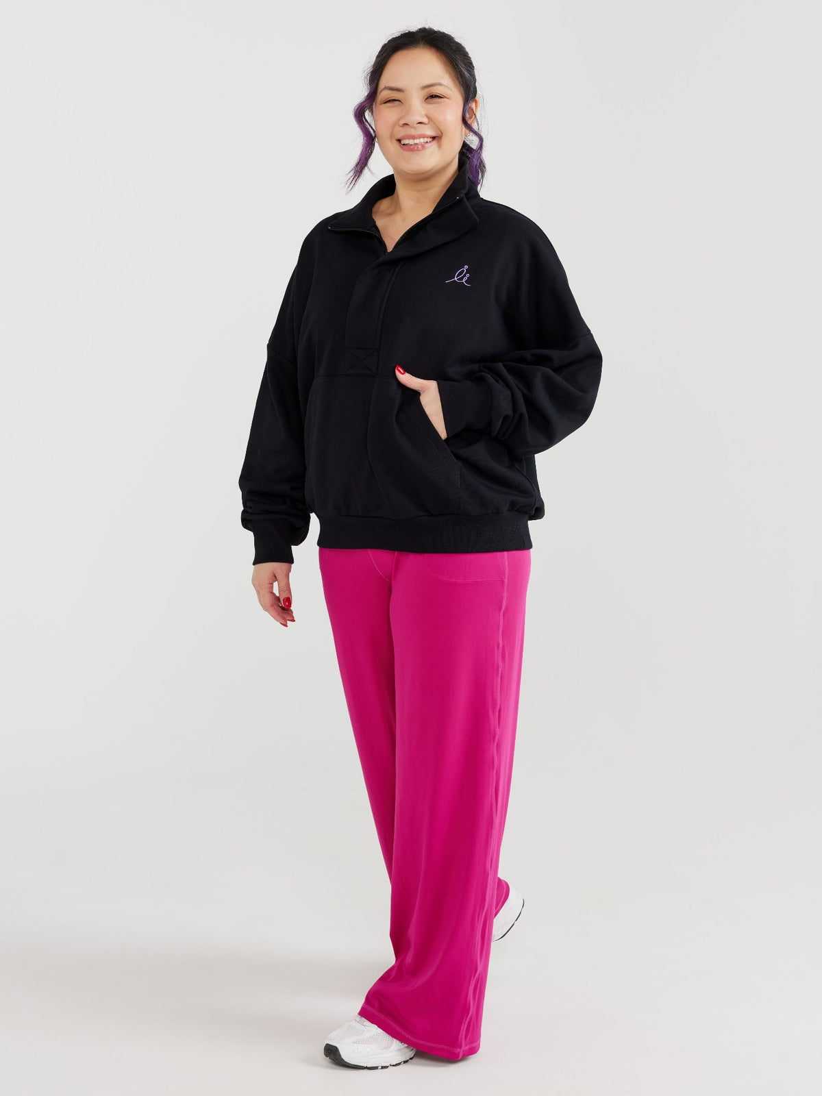 She Believed FlexiZip Sweatshirt - Black