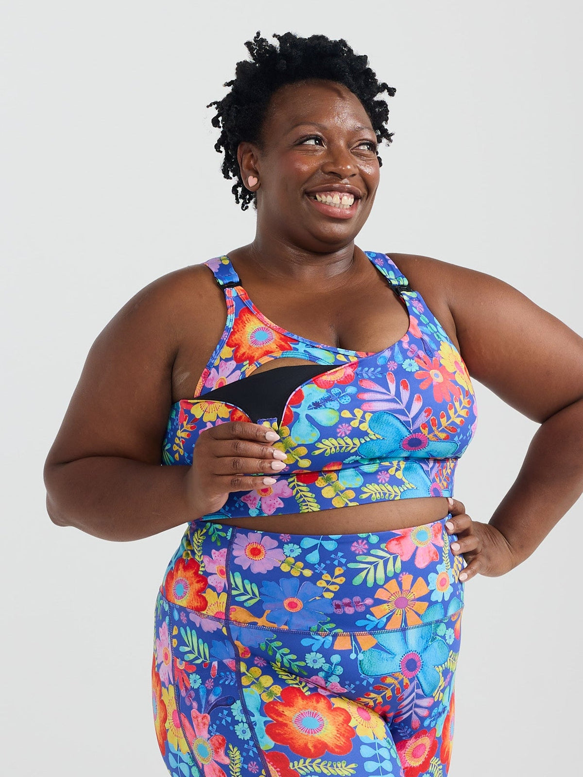 She Believed Liberty Hookback Nursing Crop