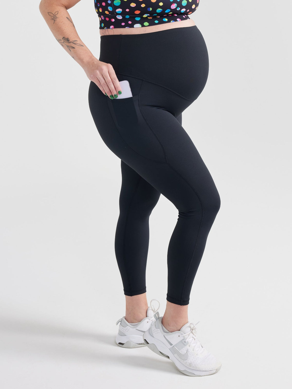 SleekFit Maternity Black Legging - 7/8 length - Seamfree front and a gently supportive over-bump waistband