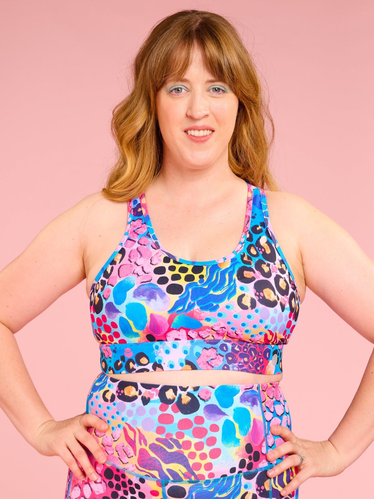 Xanadu Be Free Hooked Sports Bra - High impact sports bra hook back