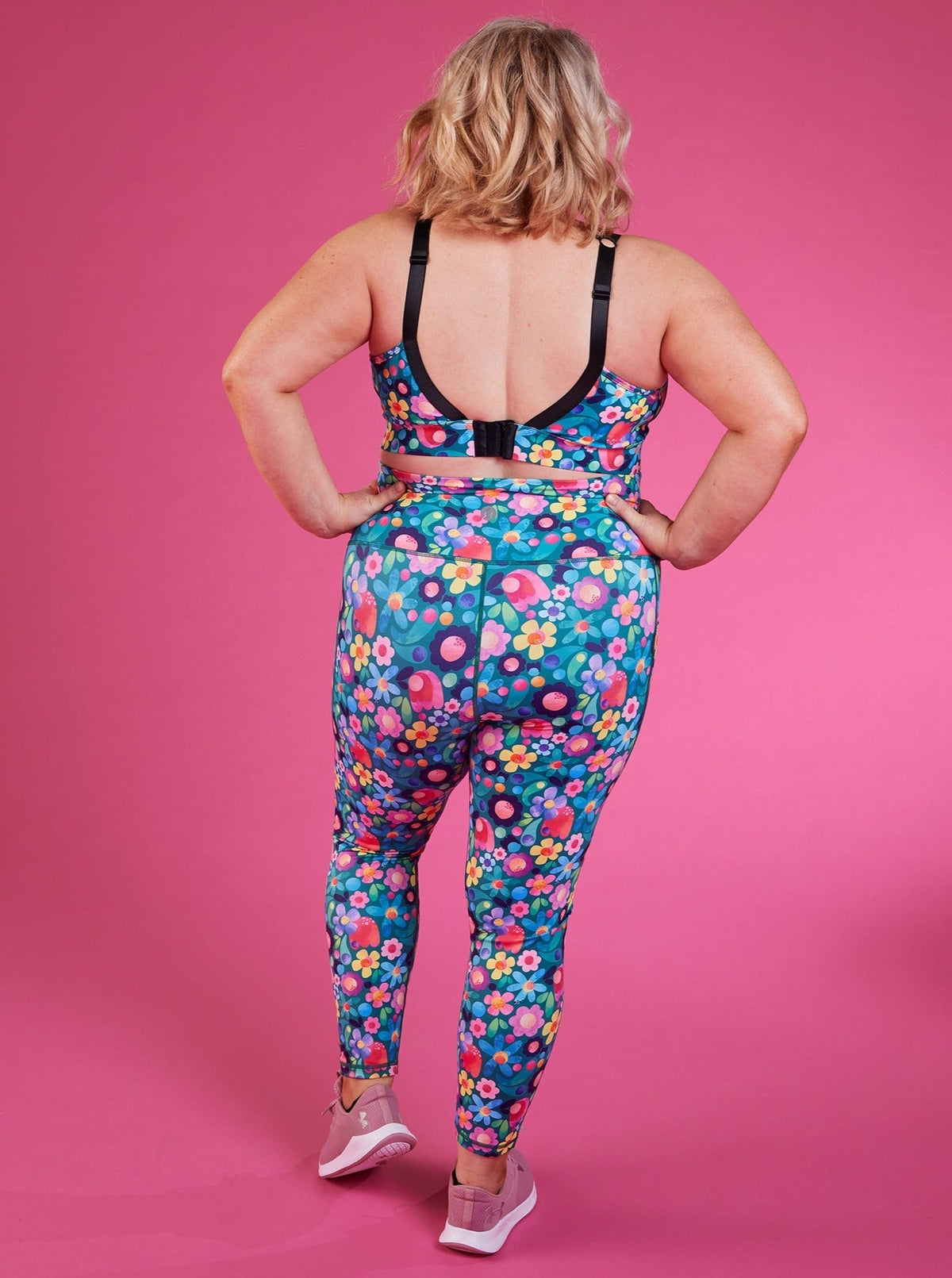 Floral Fields Everyday Legging - 7/8 length - plus size squat proof floral leggings