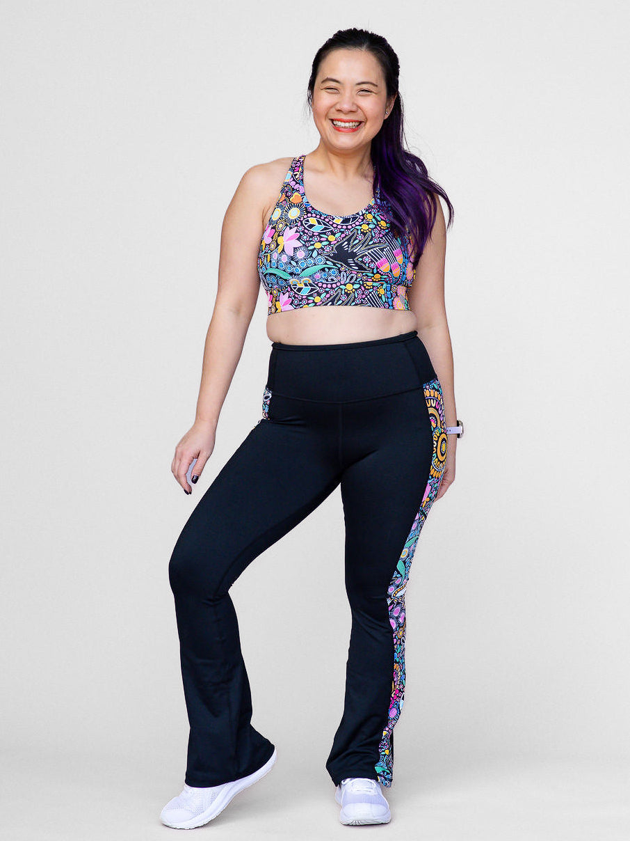 Coastal Wildflowers - Power Flare Legging