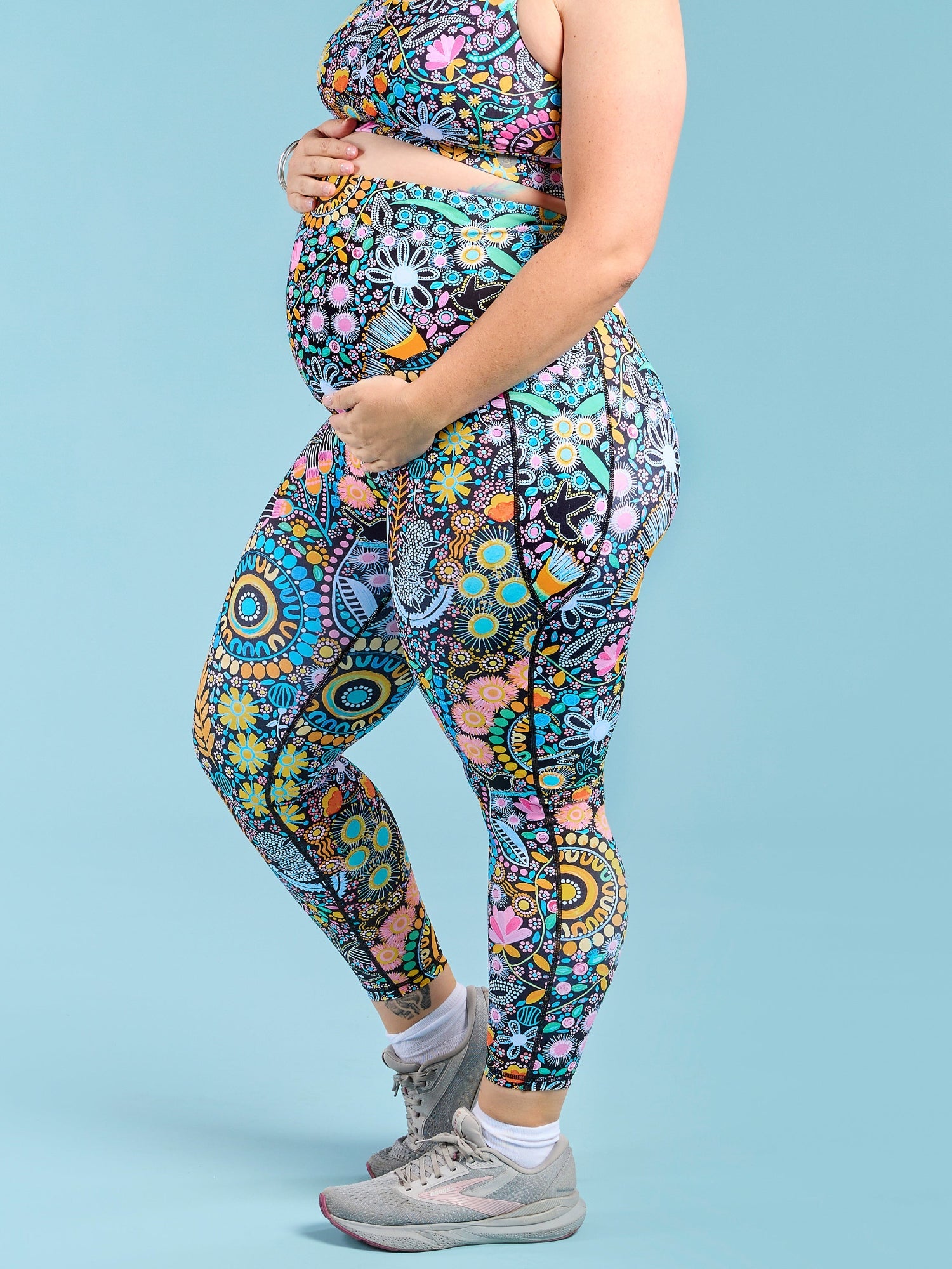 Coastal Wildflowers Maternity Legging - 7/8 length - maternity pregnancy leggings