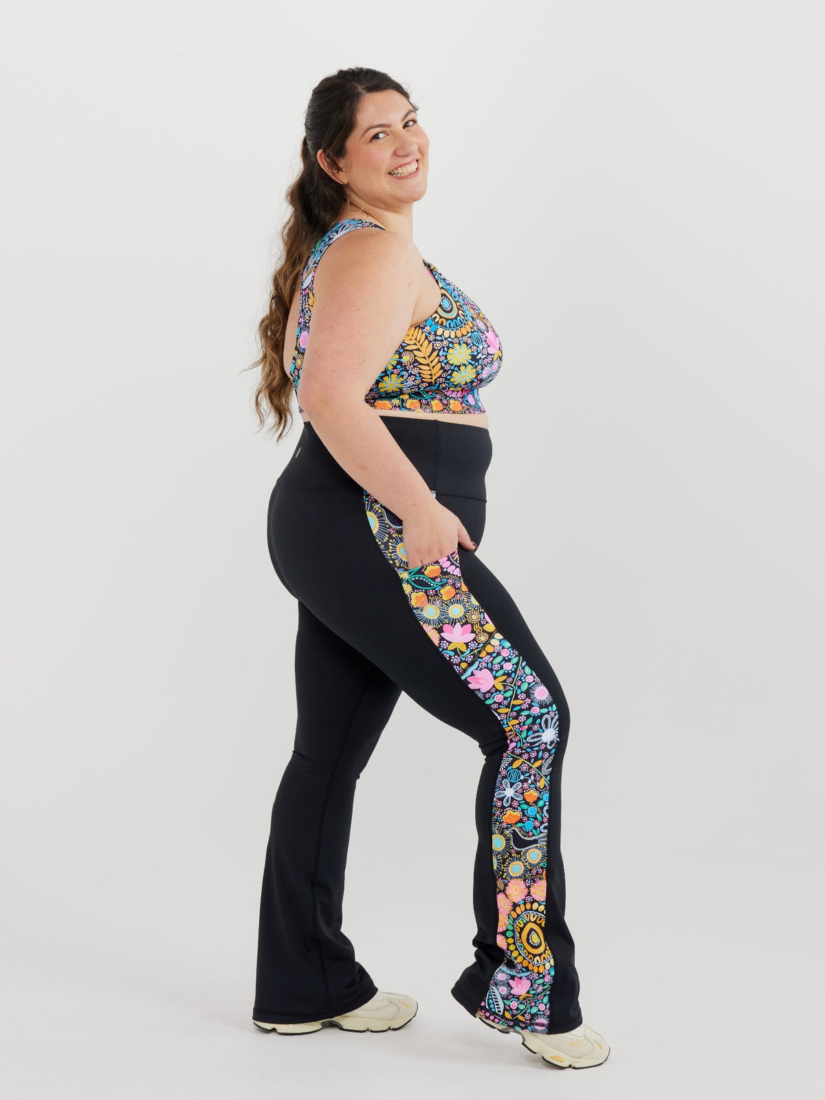 Coastal Wildflowers - Power Flare Legging