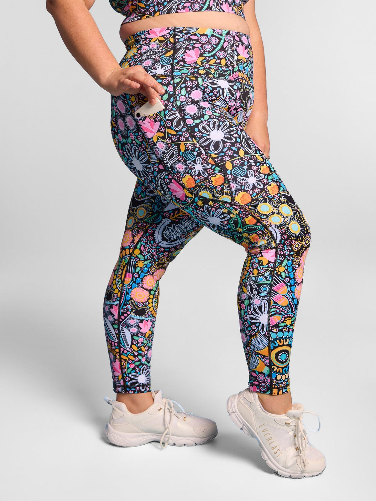 Coastal Wildflowers SleekFit Legging - 7/8-length