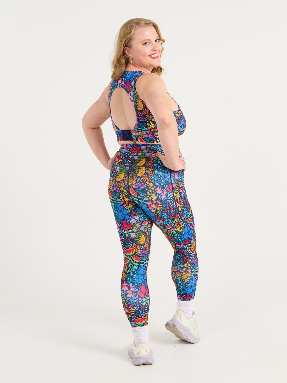 Ellie's Garden Liberty Hookback Crop, worn by Ruby