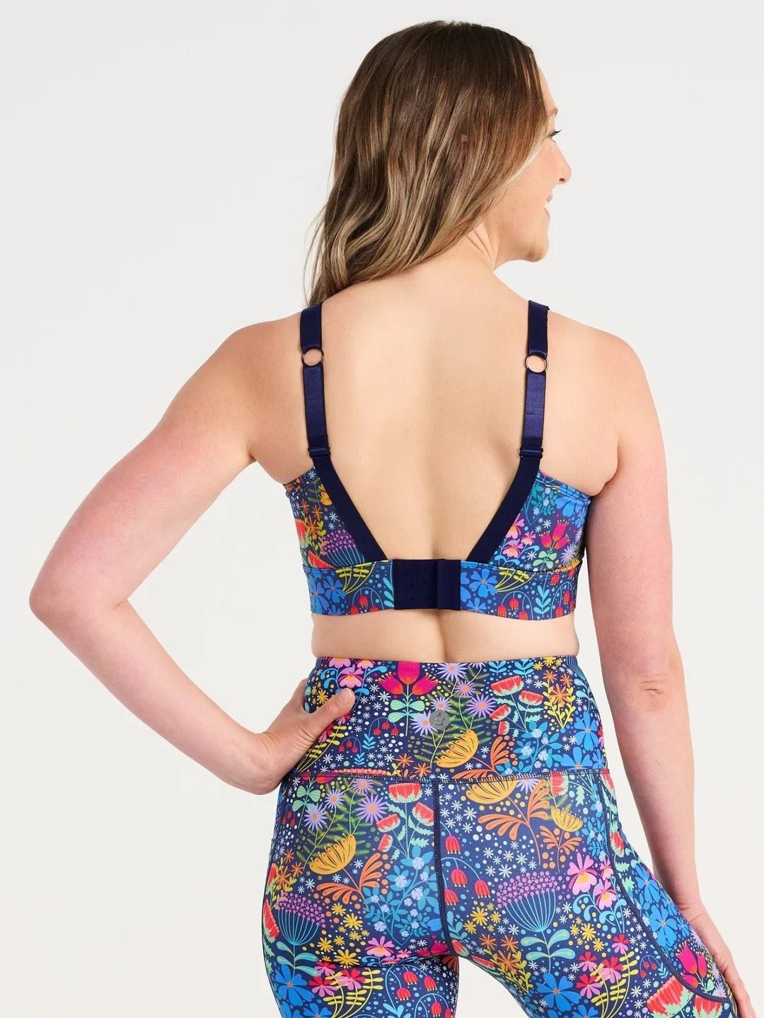 Ellie's Garden Miracle Nursing Sports Bra - straight back view with dark navy straps and extender