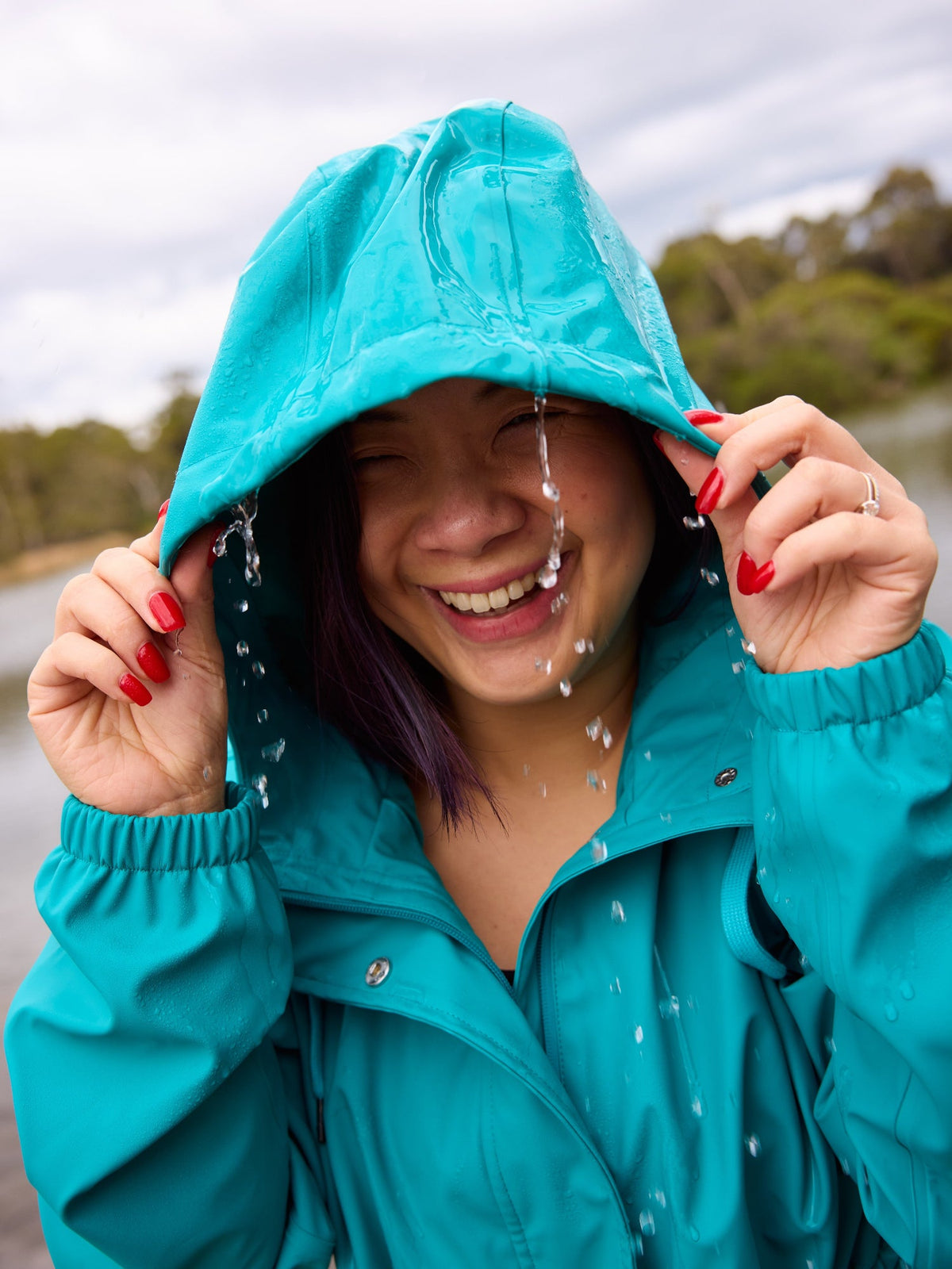 Iris Longline Raincoat- Reef