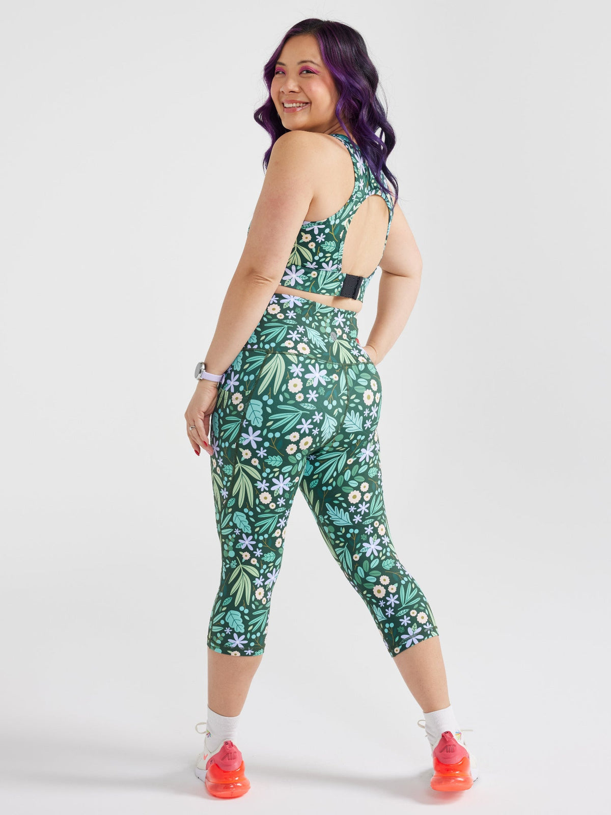 Leaves & Blooms Everyday Cropped Legging - 3/4 length - petite women cropped active wear