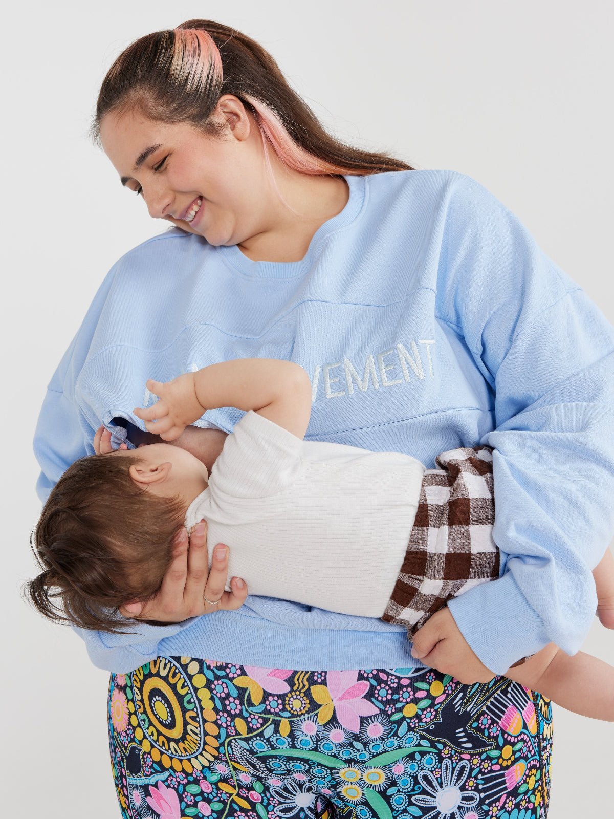 Mama Movement Nursing Sweatshirt - Sky Blue