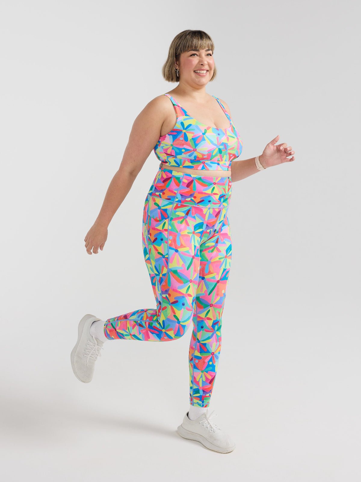 Rainbow Daisies Active Swim Crop