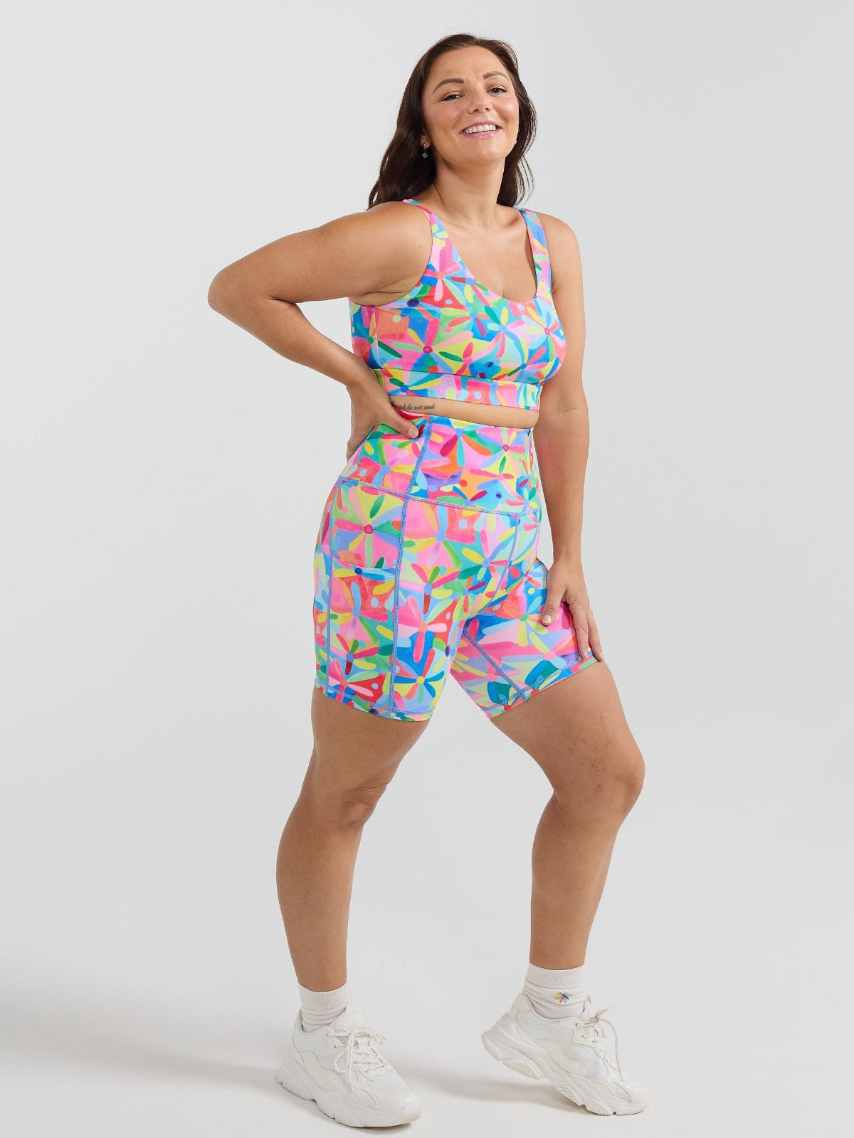 Rainbow Daisies Everyday Shortie Bike Shorts