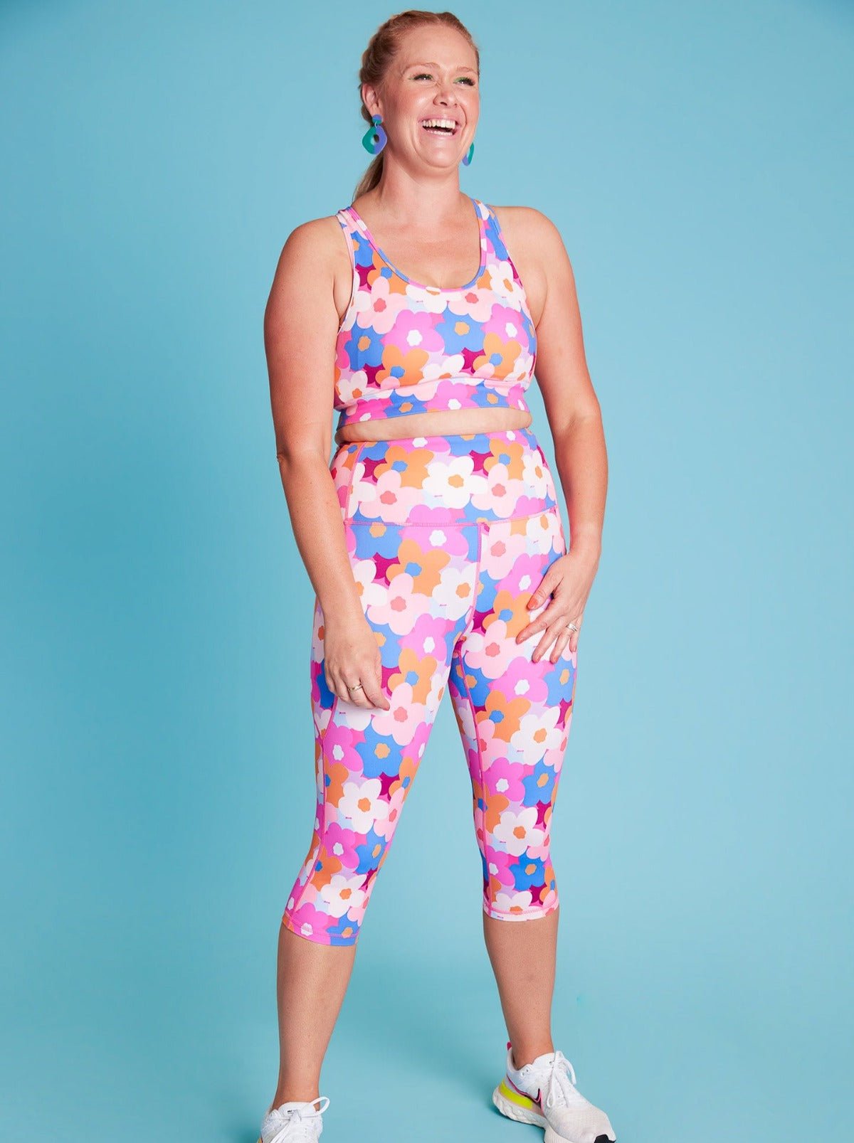 Hello Bloomer Everyday Cropped Legging - 3/4 length - high waisted cropped leggings with pockets tall women