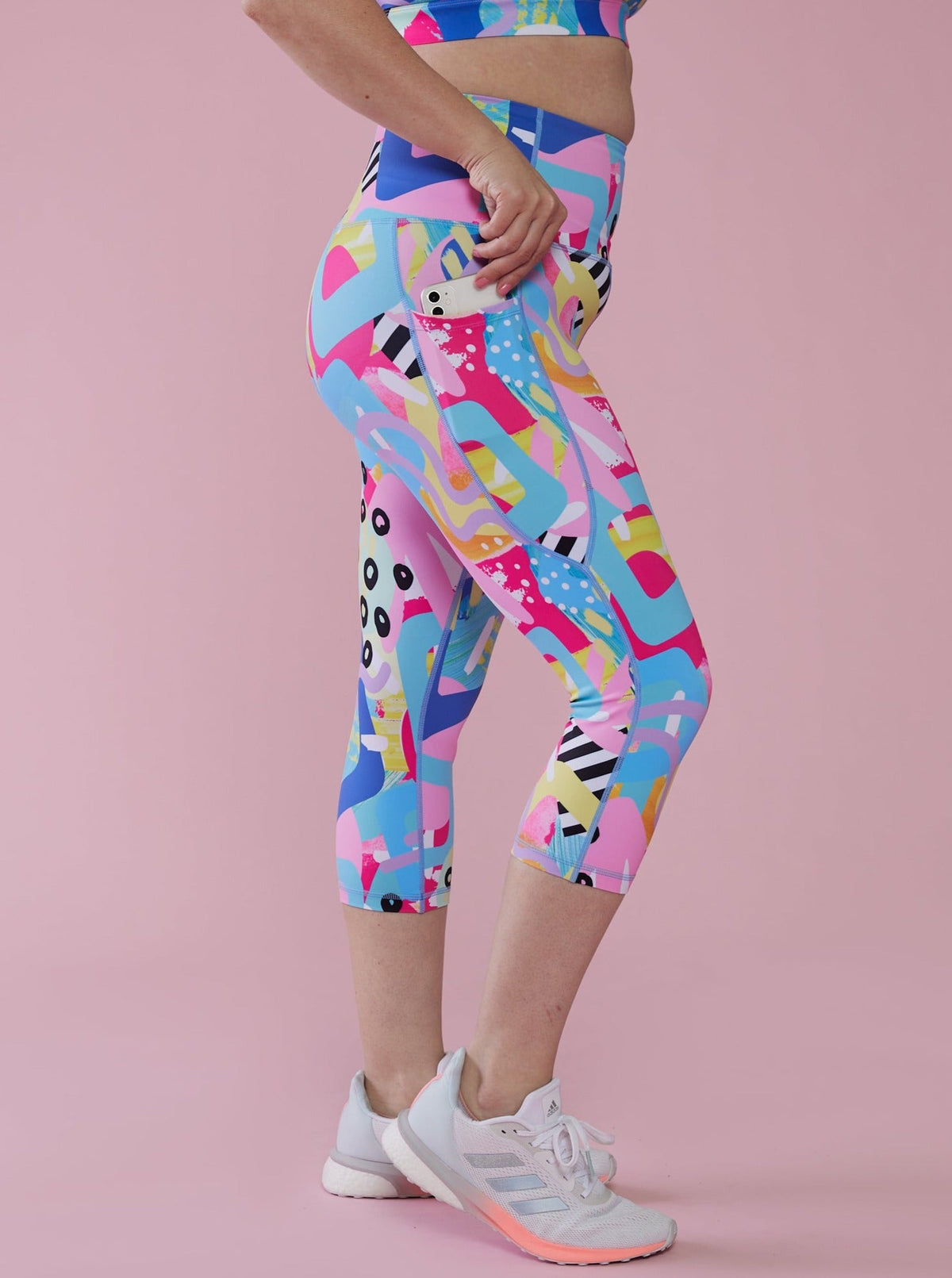 Paddle &amp; Pop Everyday Cropped Legging - 3/4 length - high waisted cropped leggings with pockets
